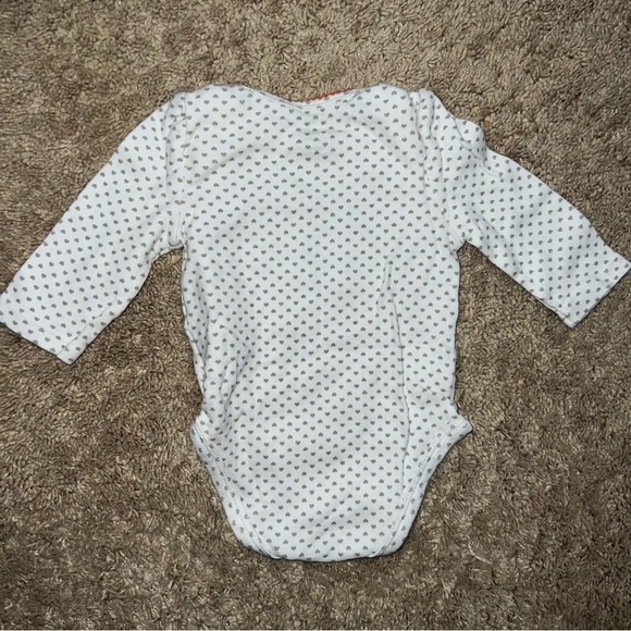 NFL Team Apparel Cleveland Browns Polka Dotted Onesie Size 3/6 Months - Picture 2 of 7